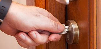 Lock Locksmith Tech Dunedin, FL 727-217-5529 Lock Locksmith Tech Dunedin, FL 727-217-5529 - ignition-repair